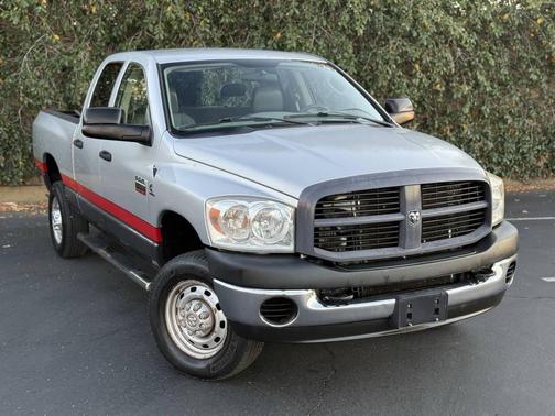 2007 Dodge Ram 2500 ST Quad Cab