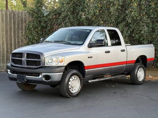 2007 Dodge Ram 2500 ST Quad Cab