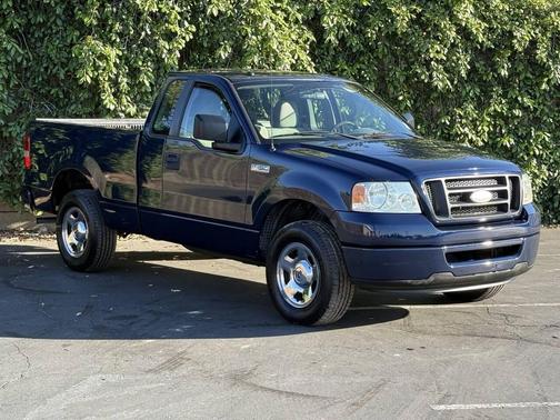Dark Blue Pearl Clearcoat Metallic 2007 Ford F-150 STX