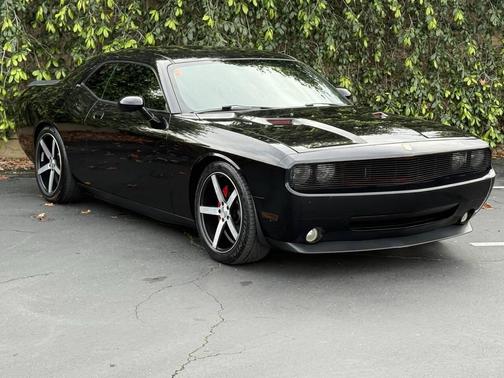 2010 Dodge Challenger SE