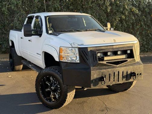 2014 Chevrolet Silverado 3500 LT