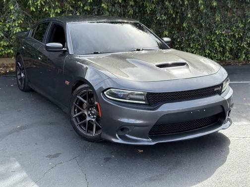 2018 Dodge Charger R/T Scat Pack