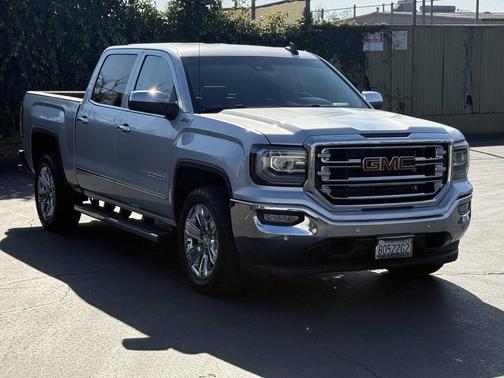 2017 GMC Sierra 1500 SLT