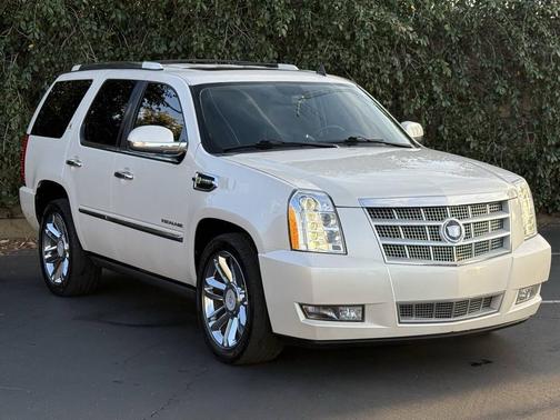 2012 Cadillac Escalade EXT Platinum Edition