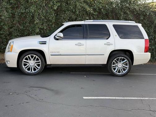 2012 Cadillac Escalade EXT Platinum Edition