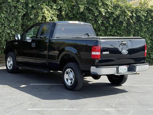 Black Clearcoat 2004 Ford F-150 XLT SuperCab