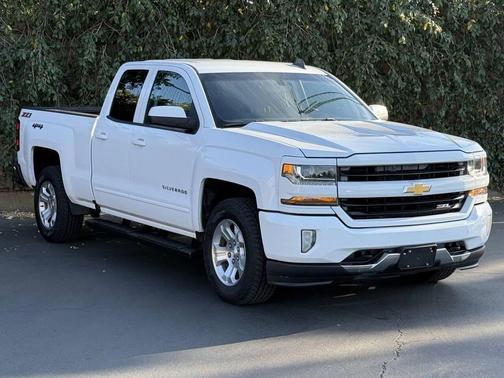 2017 Chevrolet Silverado 1500 2LT