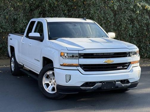 2017 Chevrolet Silverado 1500 2LT
