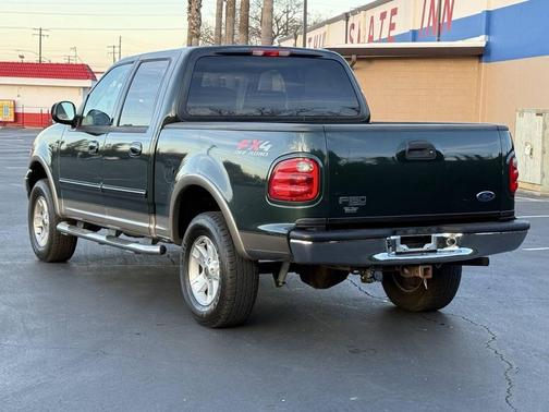 2003 Ford F-150 Lariat SuperCrew
