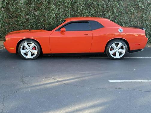 2008 Dodge Challenger SRT8