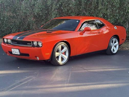 2008 Dodge Challenger SRT8