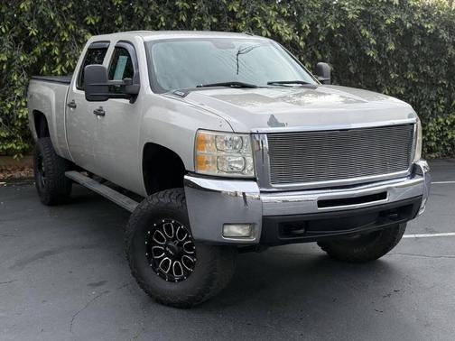 2007 Chevrolet Silverado 2500 LT2 H/D Crew Cab