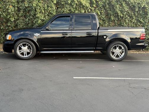 2003 Ford F-150 Harley-Davidson Crew Cab