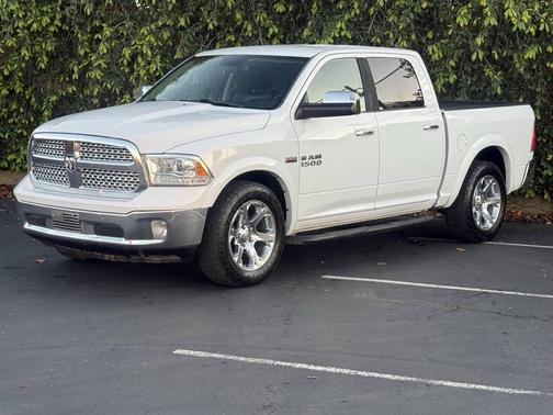 2016 RAM 1500 Laramie