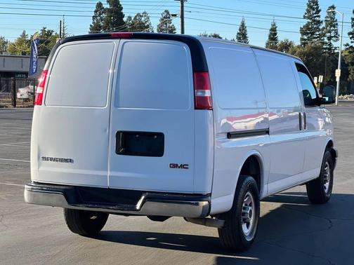 2020 GMC Savana 2500 Work Van