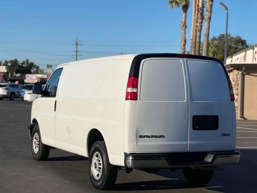 2020 GMC Savana 2500 Work Van