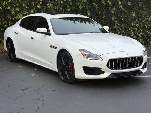 2018 Maserati Quattroporte S GranSport