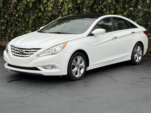 2012 Hyundai SONATA Limited