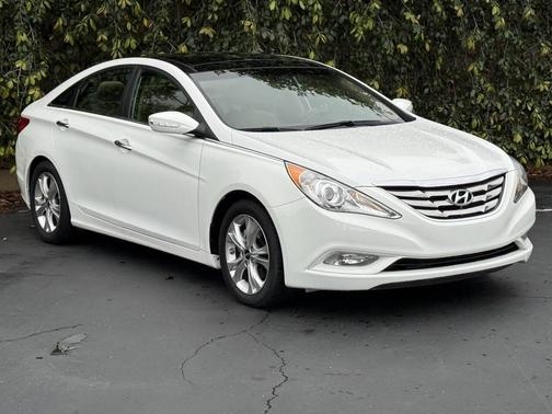2012 Hyundai SONATA Limited