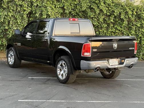 Maximum Steel Metallic Clearcoat 2017 RAM 1500 Laramie