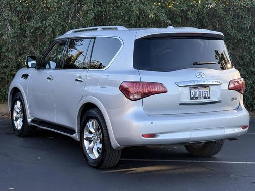 2011 INFINITI QX56 Base