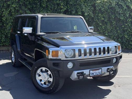 Black 2009 Hummer H3 Alpha