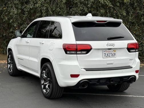 2015 Jeep Grand Cherokee SRT