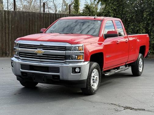 2017 Chevrolet Silverado 2500 LT