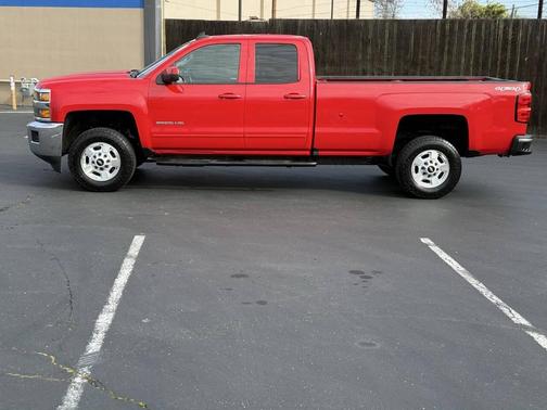 2017 Chevrolet Silverado 2500 LT