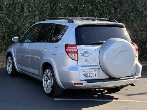 2011 Toyota RAV4 Limited