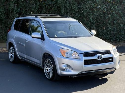 2011 Toyota RAV4 Limited