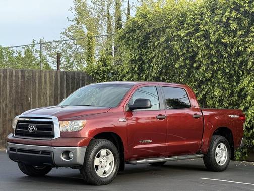 2010 Toyota Tundra Grade