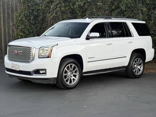 2017 GMC Yukon Denali