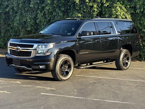 Black 2019 Chevrolet Suburban LT