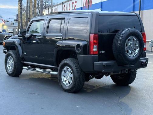 2007 Hummer H3 Base