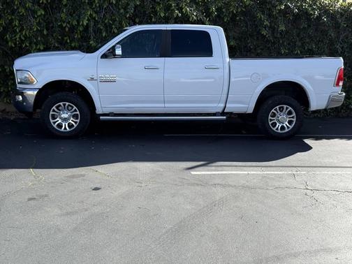 2016 RAM 3500 Laramie