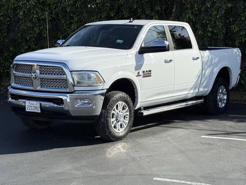 2016 RAM 3500 Laramie