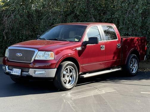 2005 Ford F-150 Lariat SuperCrew