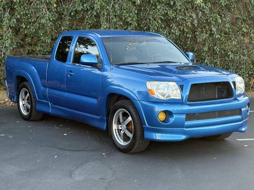 2005 Toyota Tacoma X-Runner Access Cab
