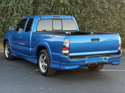 2005 Toyota Tacoma X-Runner Access Cab