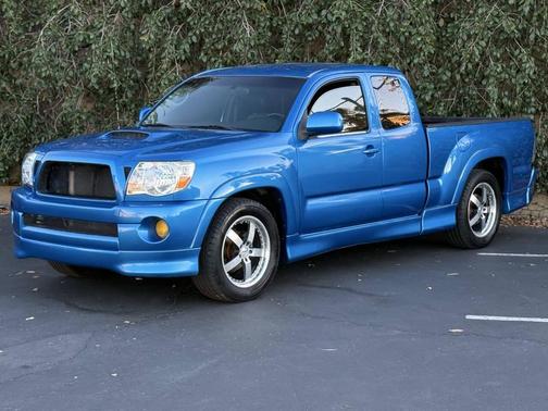 2005 Toyota Tacoma X-Runner Access Cab