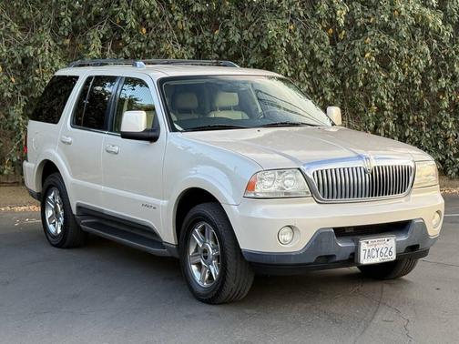 2005 Lincoln Aviator Luxury