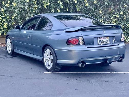 2006 Pontiac GTO Base 2dr Coupe