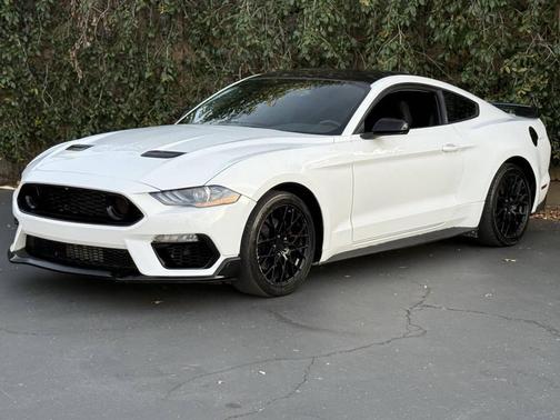 2020 Ford Mustang EcoBoost