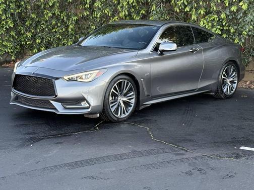 2017 INFINITI Q60 3.0T Premium
