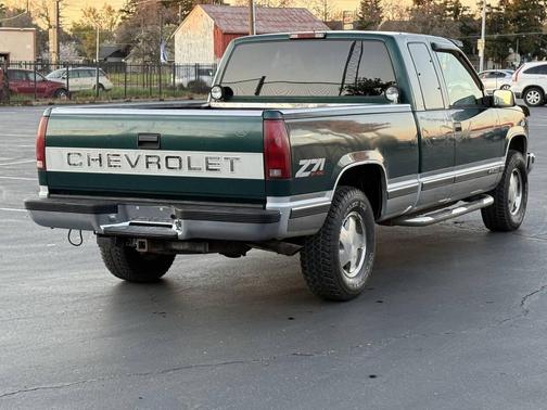 1995 Chevrolet 1500 K1500 Cheyenne 2dr 4WD Extended Cab SB