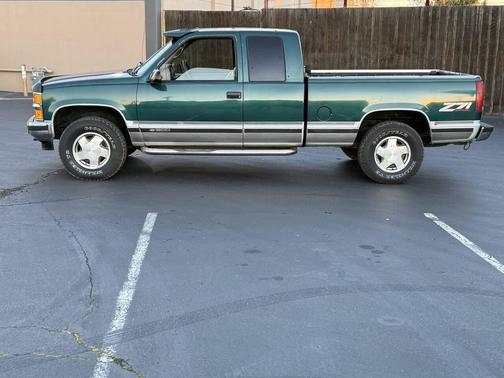 1995 Chevrolet 1500 K1500 Cheyenne 2dr 4WD Extended Cab SB