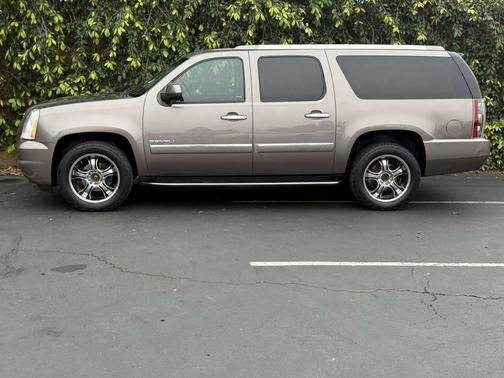 2014 GMC Yukon XL Denali
