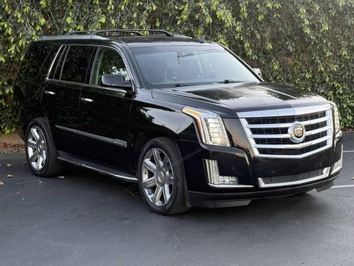 2015 Cadillac Escalade Luxury