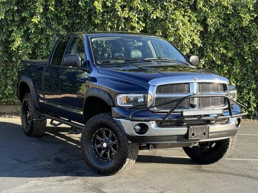 Blue 2004 Dodge Ram 1500 SLT Quad Cab